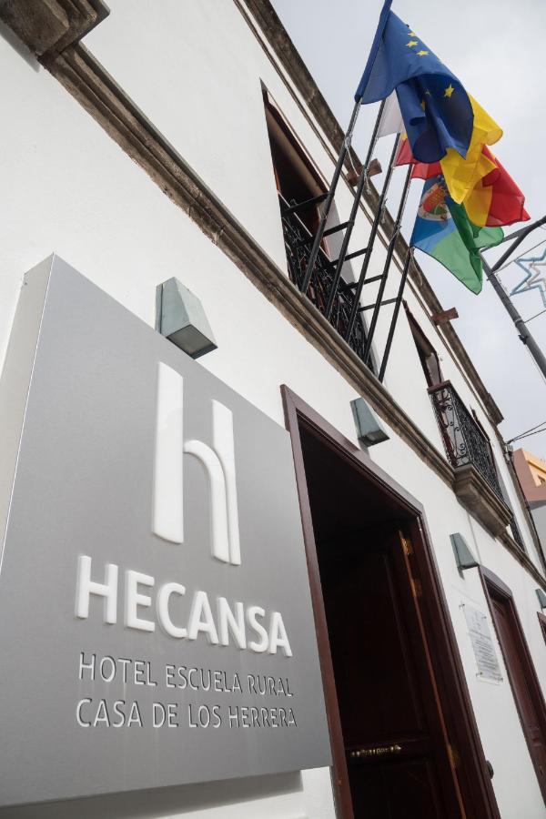 Hotel Escuela Rural Casa Los Herrera Hermigua Exterior photo